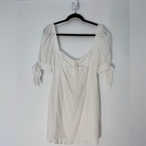 LUNA B | WHITE | SIZE LARGE